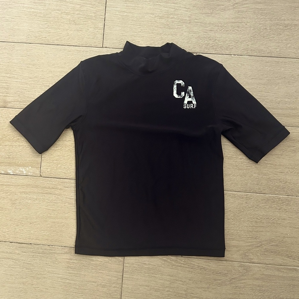 Cherokee Black Rashguard Swim Shirt Rash Guard Size S 6-7 CA Surf